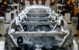 Ford, elektrikli araçlara olan talebin düşmesi nedeniyle Almanya'nın Köln kentindeki fabrikasında bin çalışanını işten...