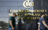TEPAV, Türkiye'de artan siyasi belirsizlikler ve kontrol altına alınamayan enflasyon risklerine dikkat çekerek, TCMB'ye...